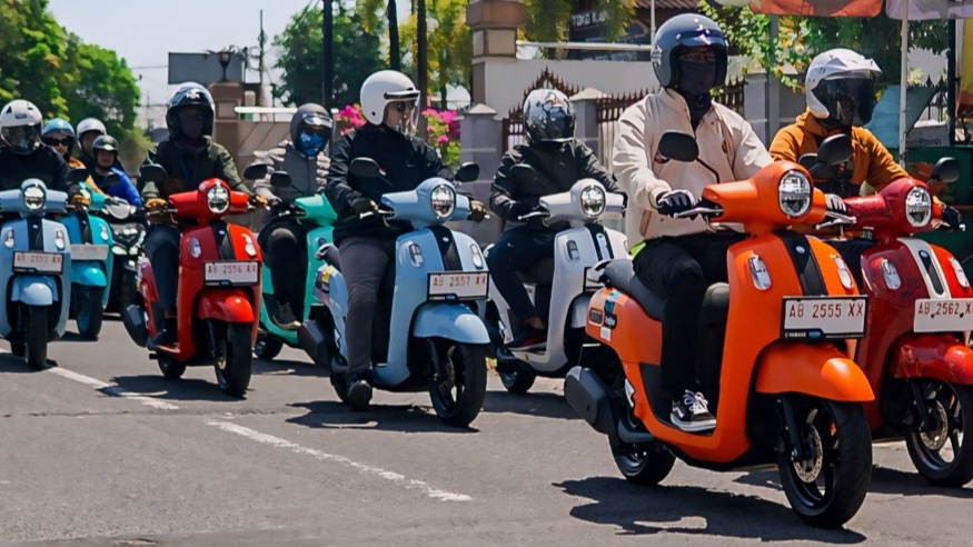 Riding Clan of Classy, Cara Ekspresikan Pengguna Yamaha Fazzio Hybrid di Kota Batik