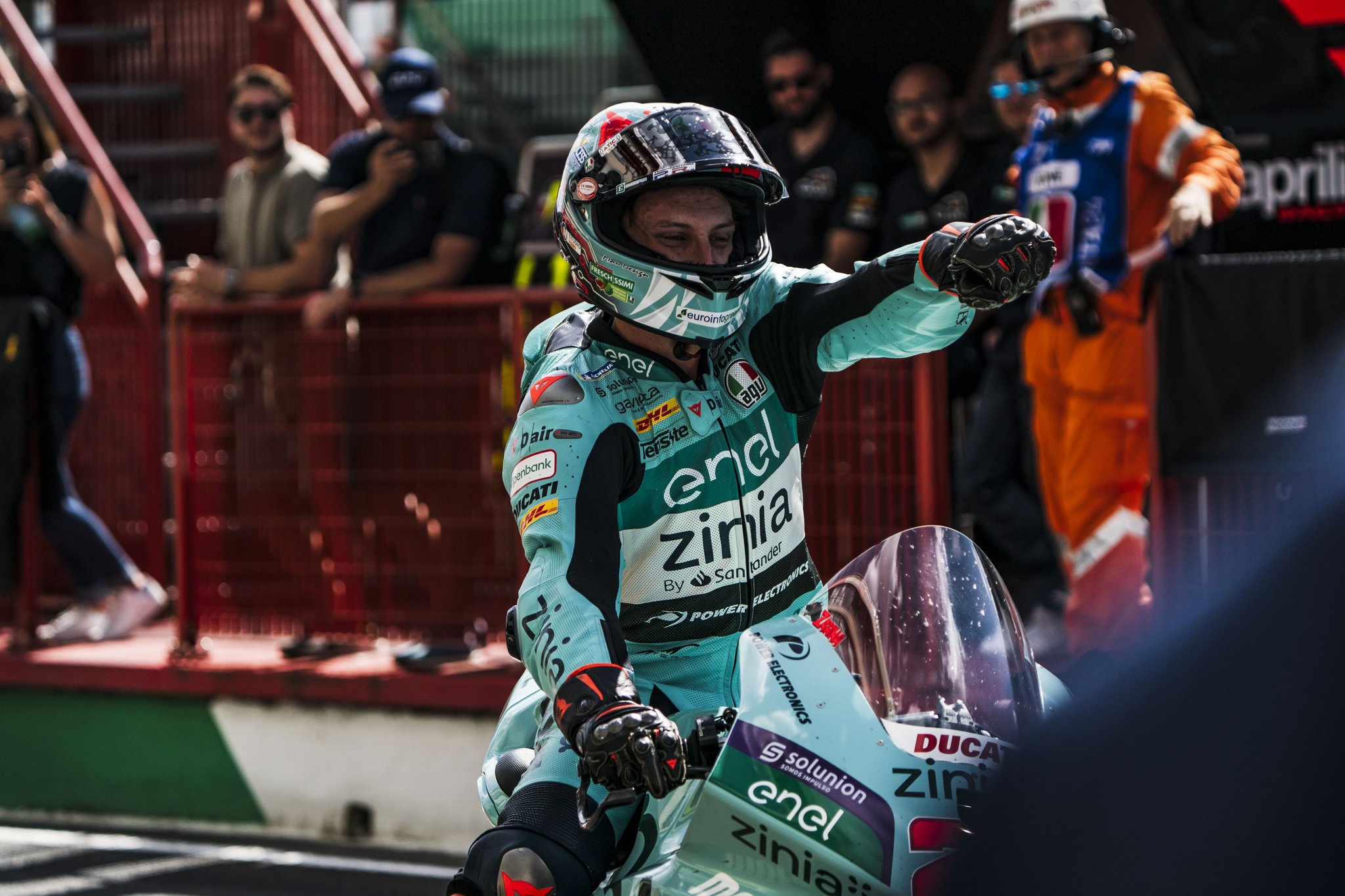 Kevin Zannoni Klaim Kemenangan Race 2 MotoE Italia