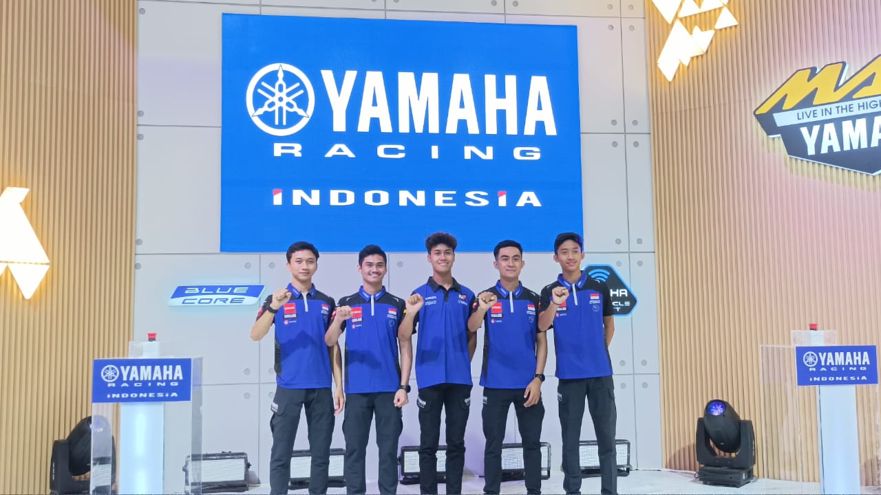 Intip Keseruan Meet and Greet Pembalap Yamaha Racing Indonesia di IIMS 2024