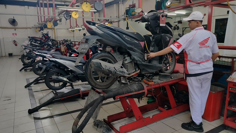 Mulai Hari Ini, Bengkel Resmi Honda Kasih Diskon Servis Skutik di Wilayah Jakarta-Tangerang