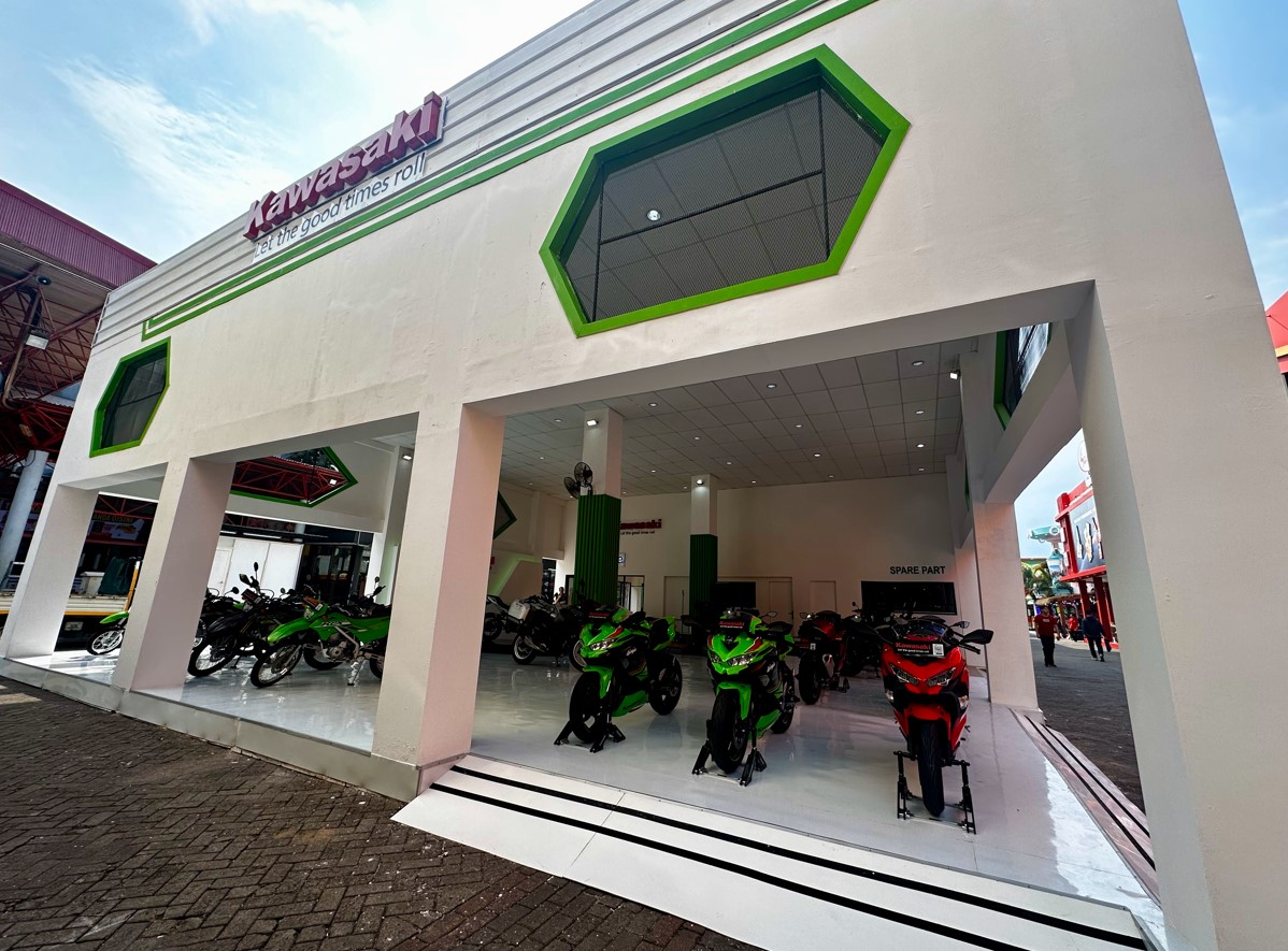 Kawasaki Pamerkan Motor-motor Anyar di Jakarta Fair 2024, Yuk Intip!