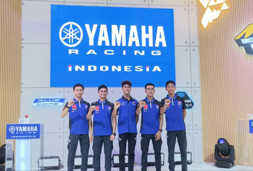 Intip Keseruan Meet and Greet Pembalap Yamaha Racing Indonesia di IIMS 2024