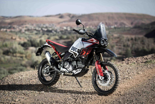 Spesifikasi Ducati DesertX Rally 2024, Lawan Tangguh Honda Africa Twin Bertampang Retro